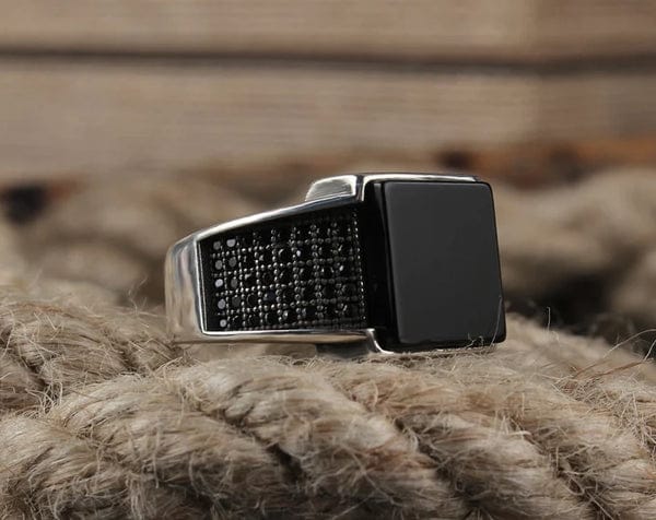 BLACK ITALIAN AQEEQ