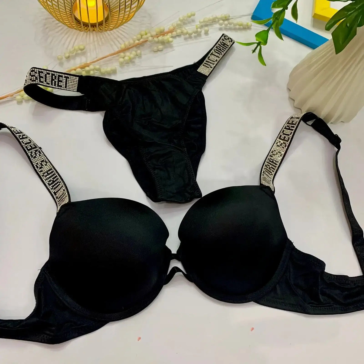 Victoria's Secret Shine Strap - BLACK BRA